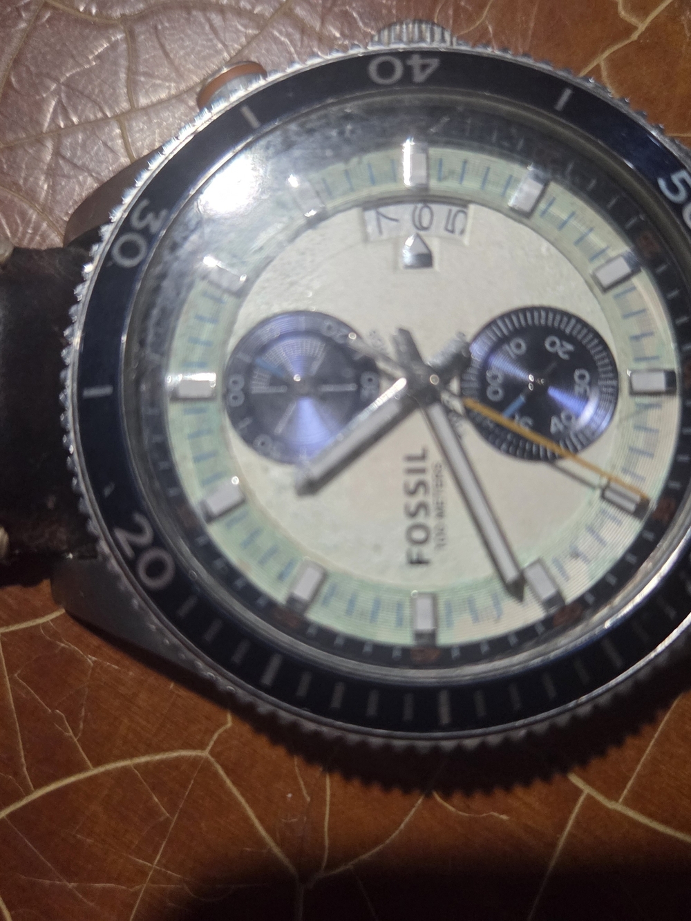 Fossil Men's Chronograph Watch - Cream Dial, Black Bezel, Blue Subdials